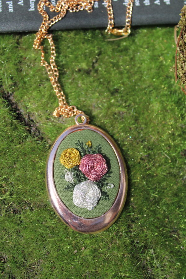 Hand Embroidered Floral Necklace- large metallic rose trio - Image 2