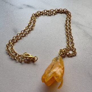 Golden Flower Resin Necklace