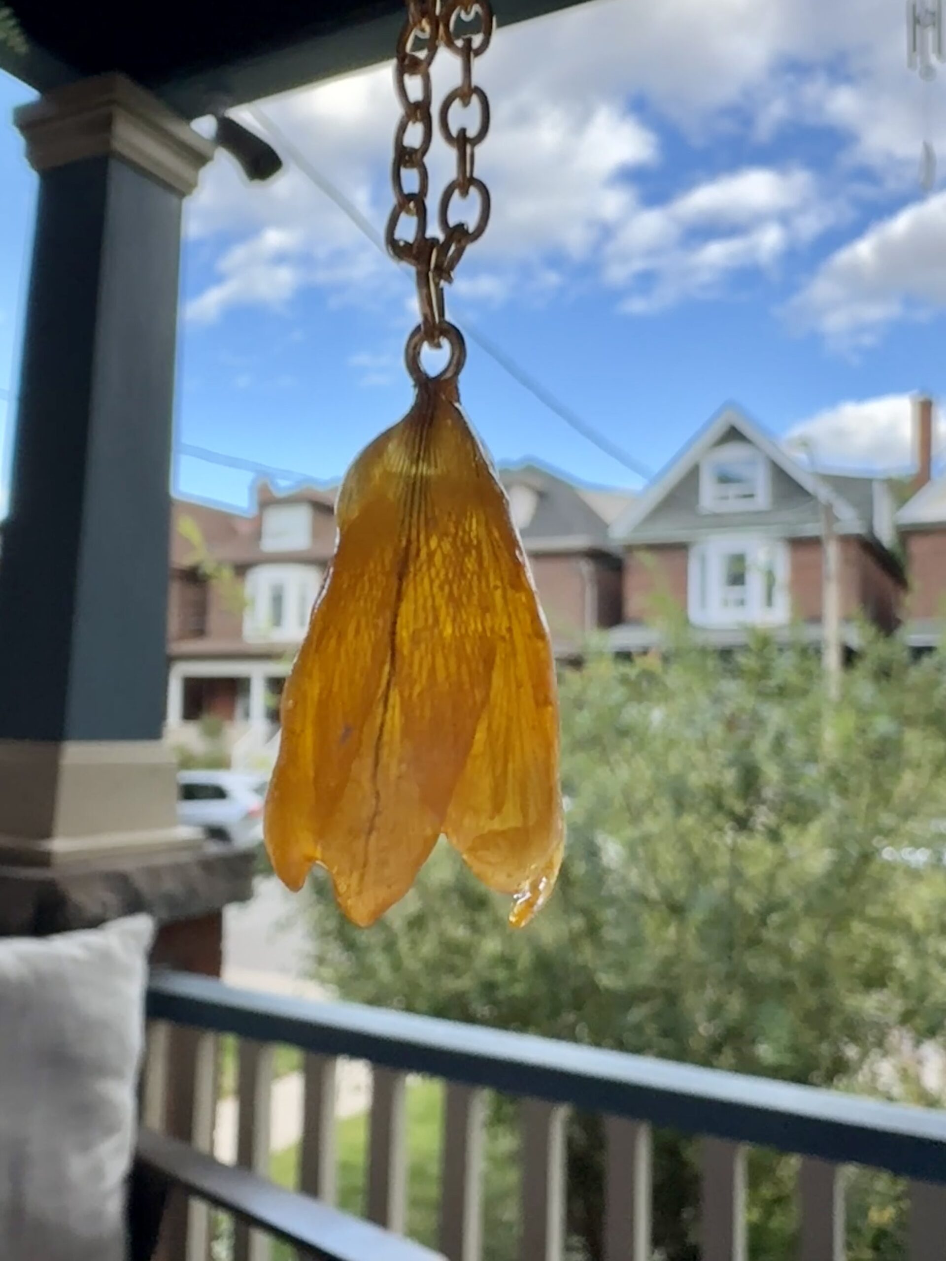 Golden Flower Resin Necklace - Image 3