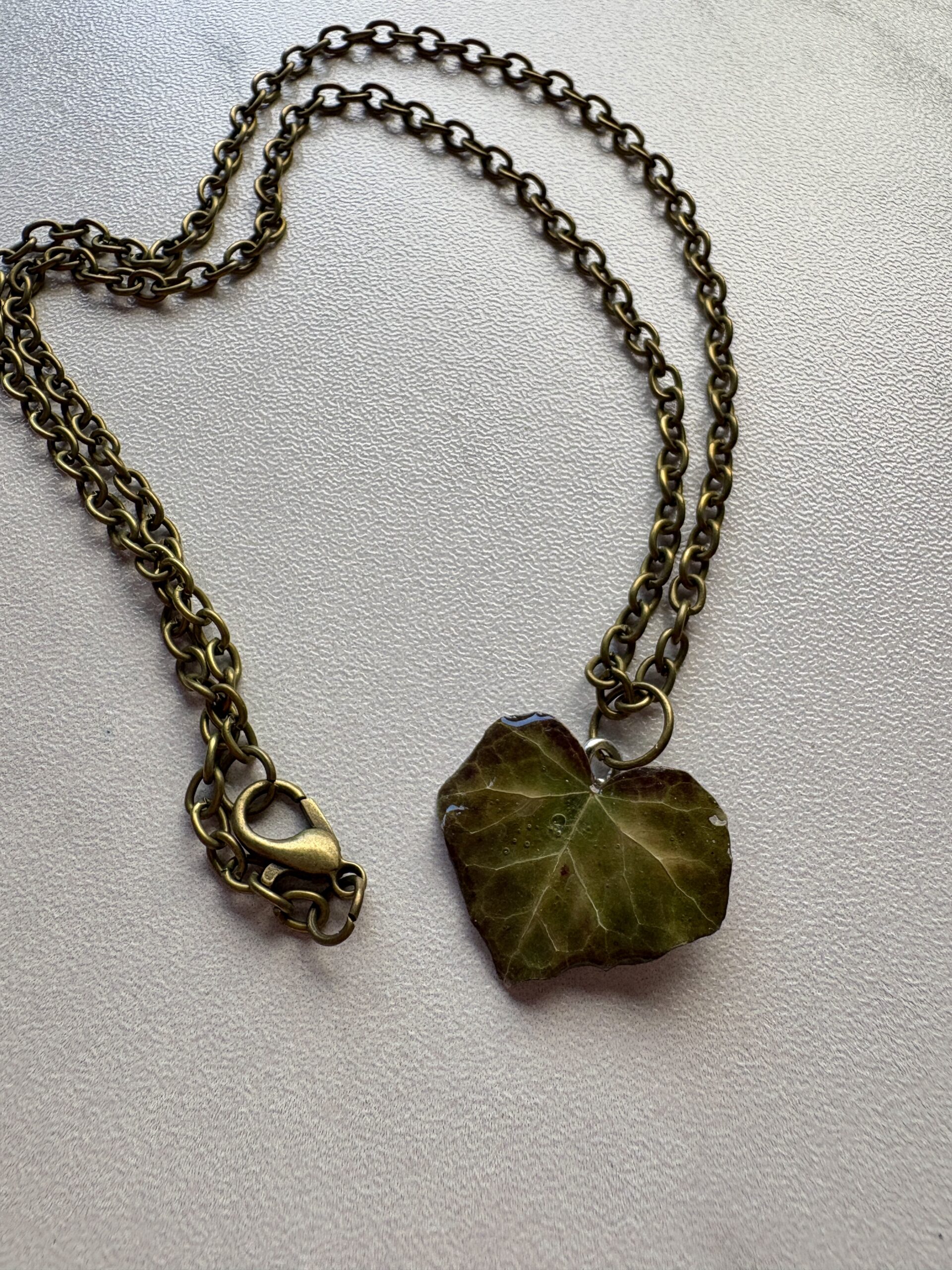 Ivy Leaf Resin Necklace